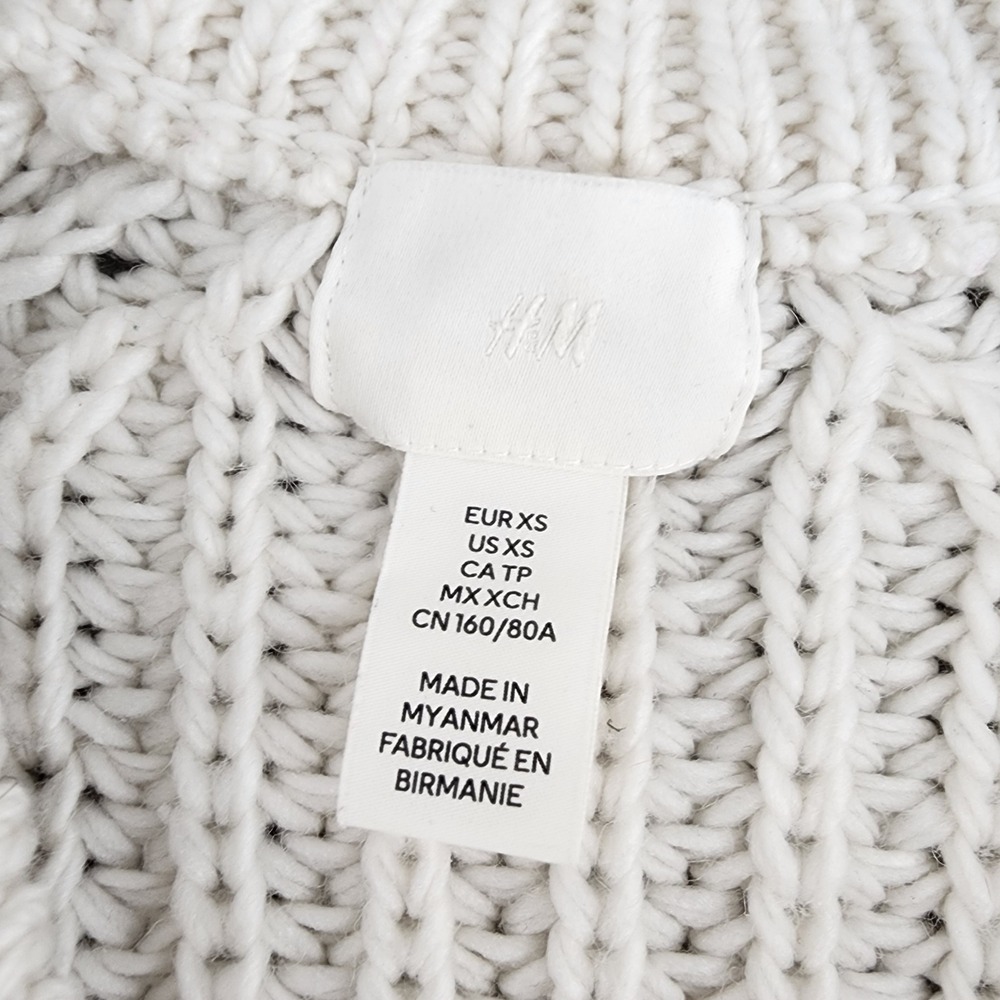 HM XS White Chunky Knit Button Front Cropped Cardigan Sweater Coquette Womens - Picture 6 of 6